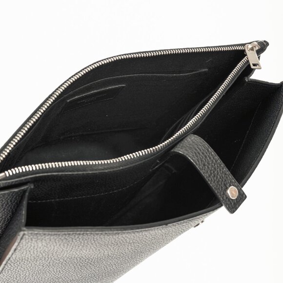 Saint Laurent Black Pebbled-Leather Flat Snap-Closure Clutch - Picture 12 of 14